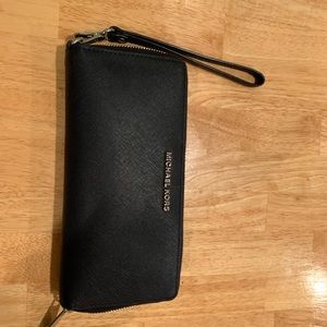 MK wallet